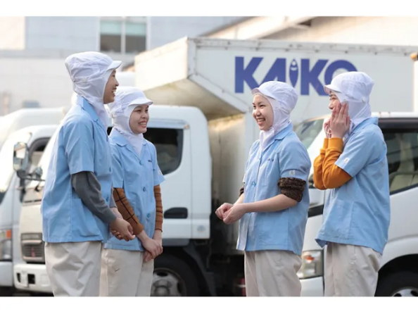 ピッキングスタッフ【リストに沿って商品を集める作業】の画像