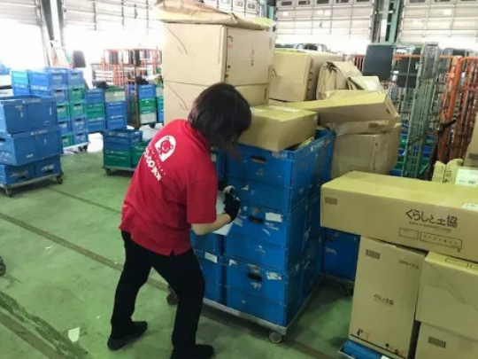 倉庫内スタッフの画像