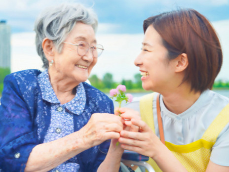 介護員（無資格・未経験）【特別養護老人ホームおよび短期入所施設での介護業務】の画像