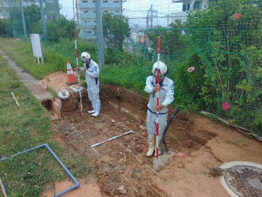 磁気探査スタッフの画像