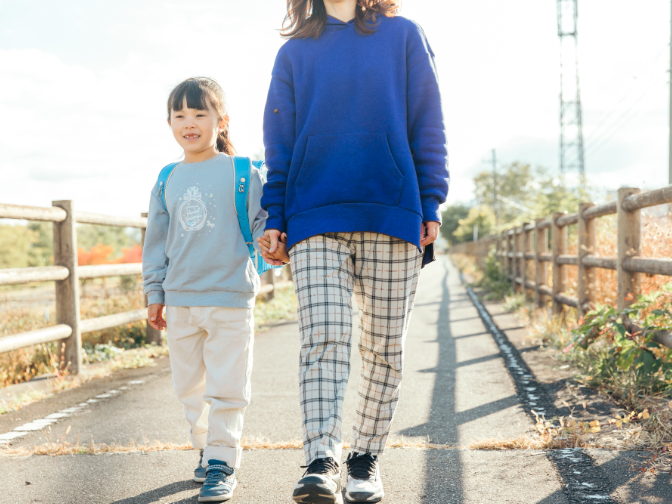 児童指導員【支援を必要とする0歳から18歳までを対象とした日常生活の療育指導】の画像