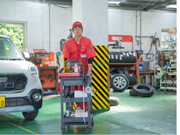 自動車整備士（経験者）【自動車の車検整備や修理のお仕事】の画像