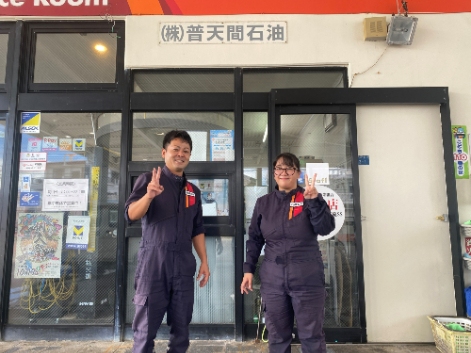 ガソリンスタンドスタッフ【来店したお客様の車の燃料給油や洗車など】の画像