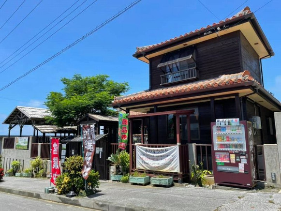 店舗スタッフ【沖縄そばの簡単な盛り付けや接客業務など】の画像