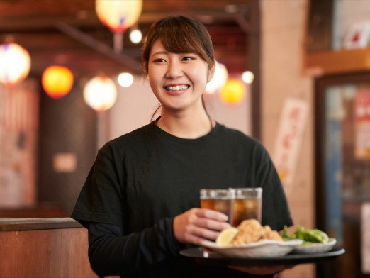 ホールスタッフ（未経験可）【料理の配膳や接客業務などの簡単な業務】の画像