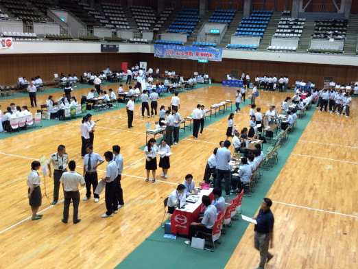 （未経験可）企画営業スタッフ【高校生向け進路イベントの企画や運営に携わるお仕事】の画像