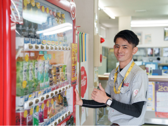 自動販売機のルート配送ドライバー【自動販売機や飲食店への製品補充や集金など】の画像