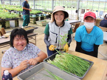 生活支援員(無資格可)【障がい者の生産活動支援や就労支援など】の画像