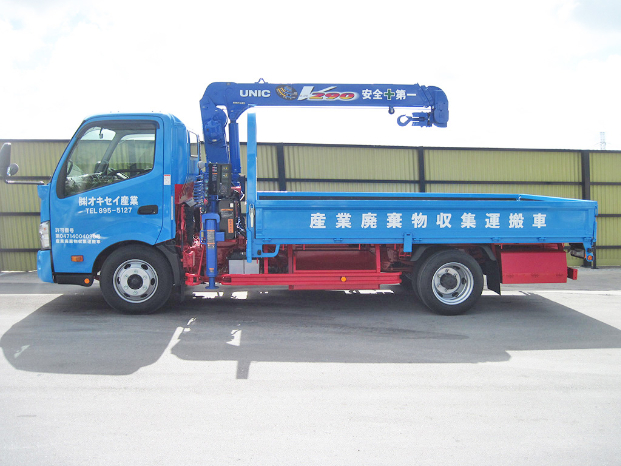 産業廃棄物の運搬ドライバー（3tユニック車）の画像