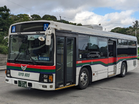 路線バス運転手の画像