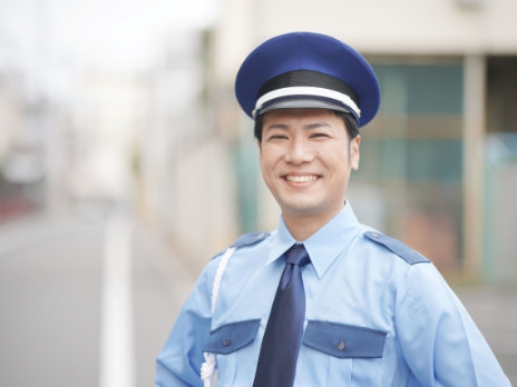 セルフサービス給油所警備スタッフの画像