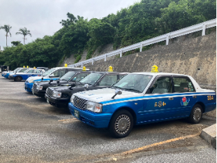 タクシー運転手の画像