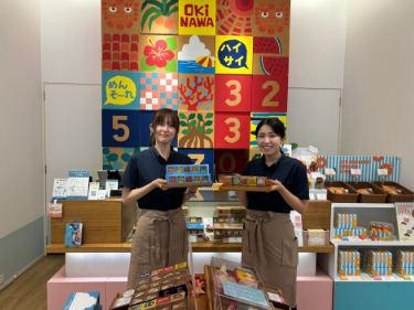 洋菓子店スタッフ【洋菓子店でのレジなどの販売業務】の画像