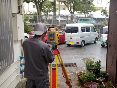 土地家屋調査職員の画像