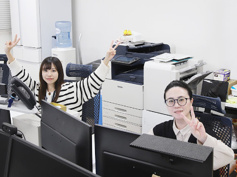 採用担当スタッフ【求職者対応や応募の管理など】の画像