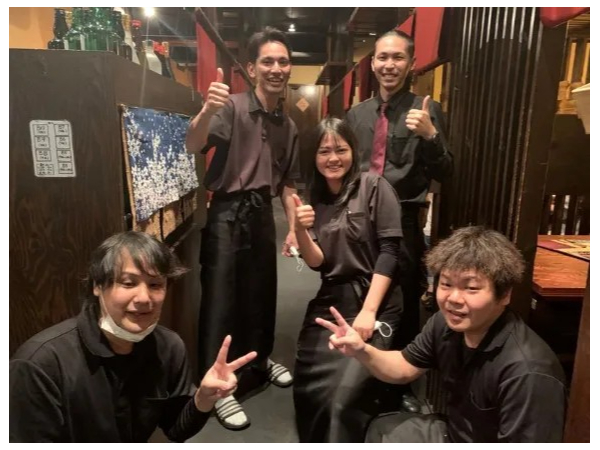 ホールスタッフの画像