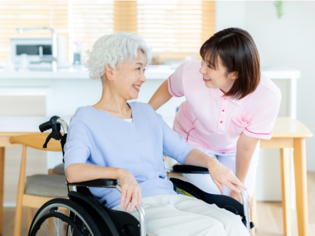 介護付有料老人ホームの正・准看護師の画像