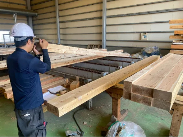 木材の加工製造スタッフの画像