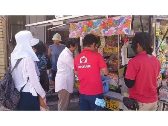 移動店舗スタッフの画像