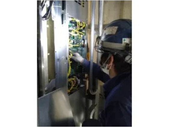 エレベーターやエスカレーターの据付工事の補助スタッフ(短期可)の画像